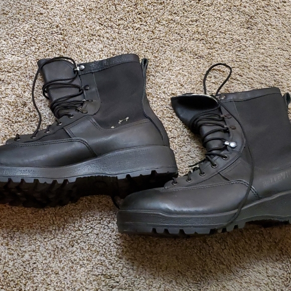 Boots - Picture 2 of 6